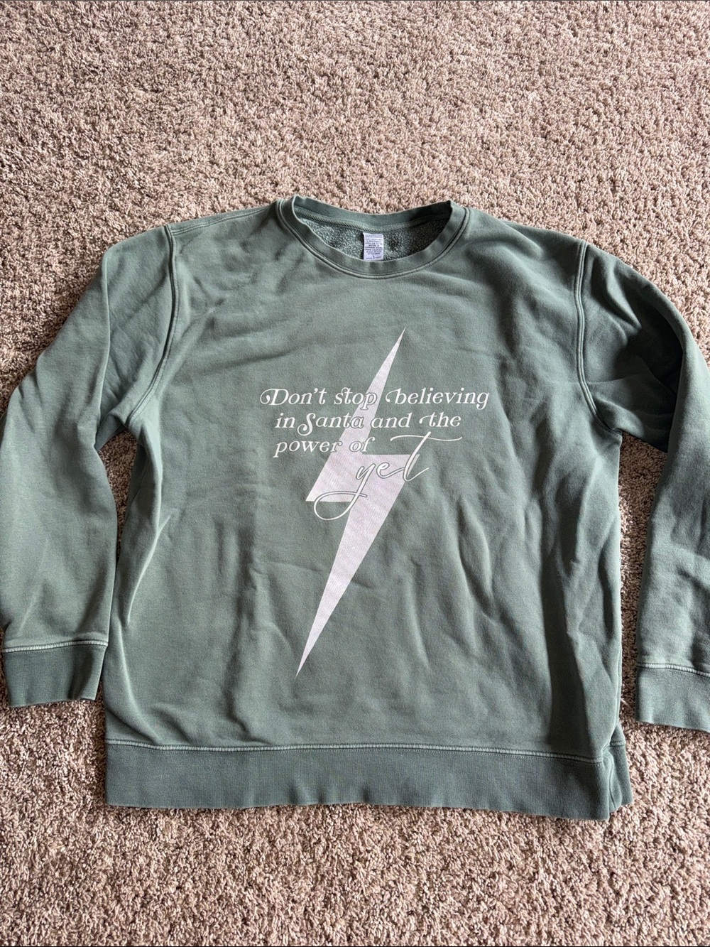 Peace Love Autism graphic sweatshirt size large